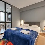 Appartement Elegant Victus In Close To The By Renters *