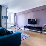 Elegant Victus In Close To The By Renters Sopot